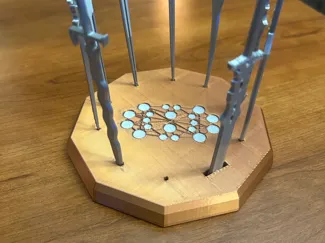 Honorblade Stand - Dummy 13