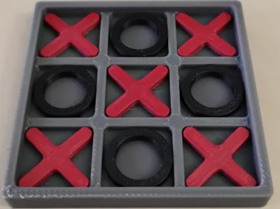 Reclosable Pocket Tic-Tac-Toe