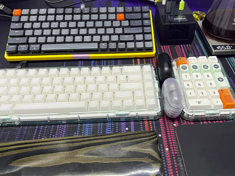 KeyChron K3 Stand