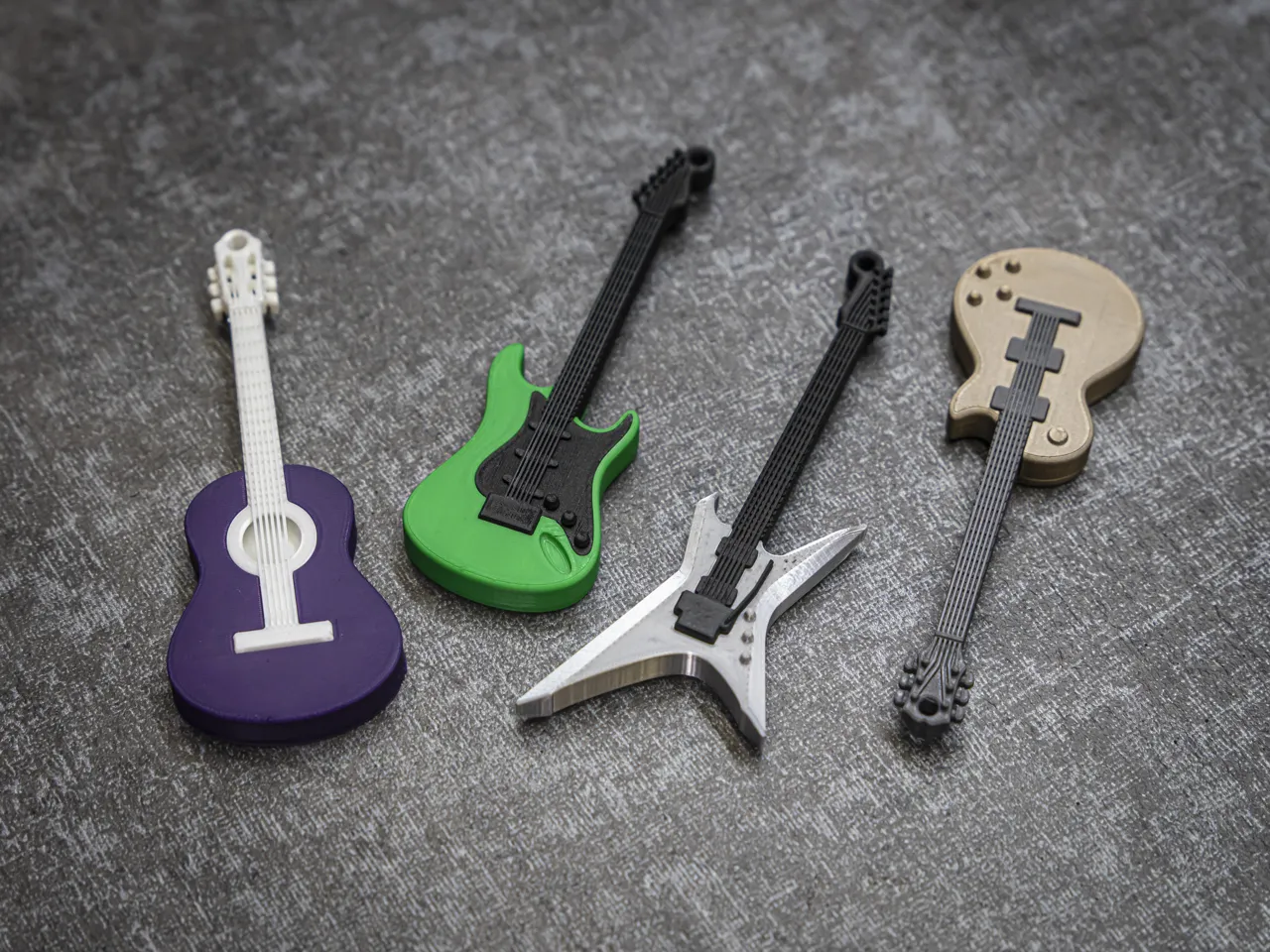 Mini Guitar Keychains - Pack 1 view 4