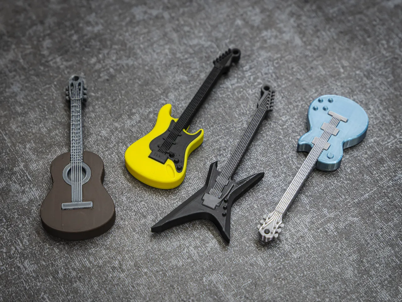 Mini Guitar Keychains - Pack 1 view 2
