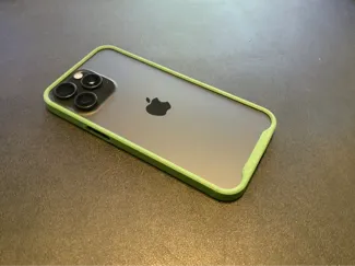 iPhone 15 Pro Max Minimalist Case