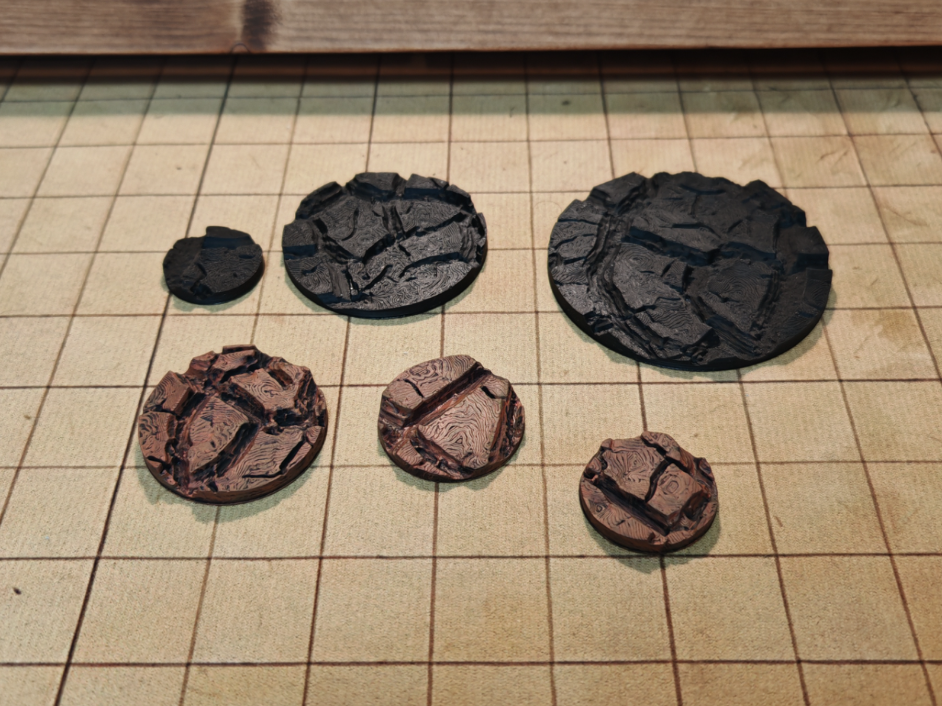 Deep Cracked Mud Base Toppers 25mm-60mm - DnD 40K