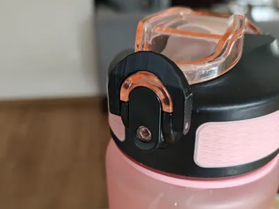 Clip refill bottle