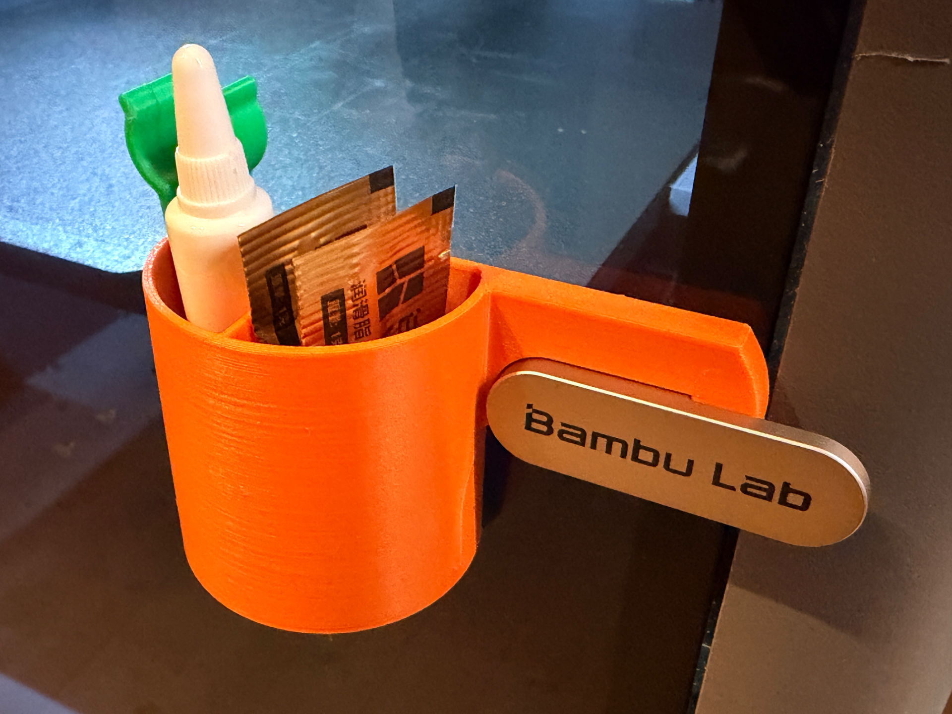 Kleinteilebehälter für die Fronttür des P2S