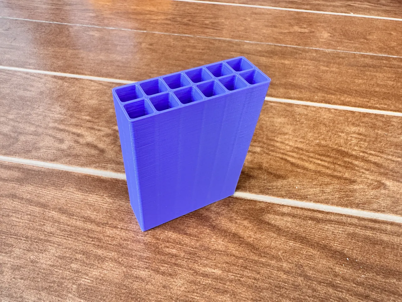 Colored Pencils holder view 3