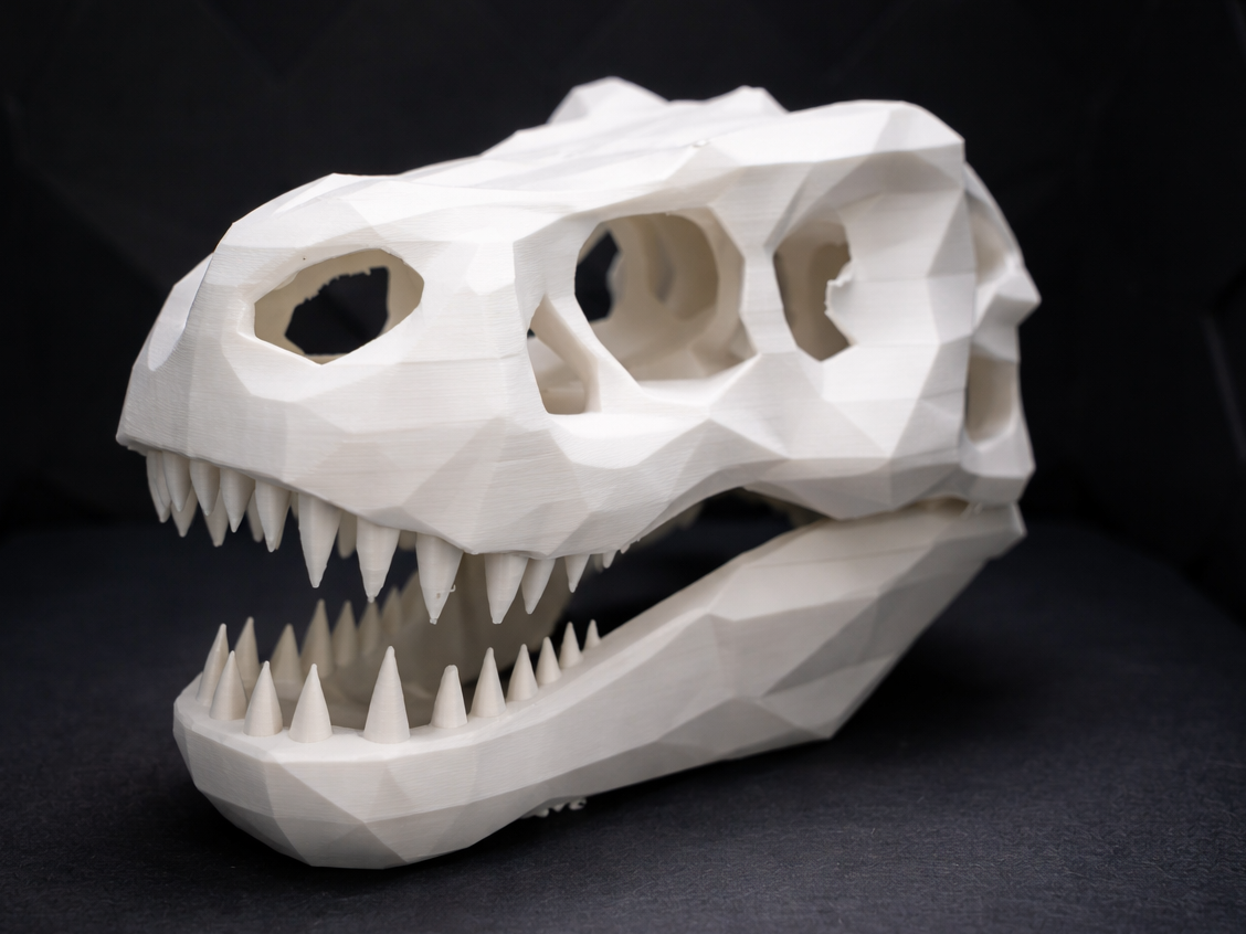Low Poly Dinosaurier Schädel