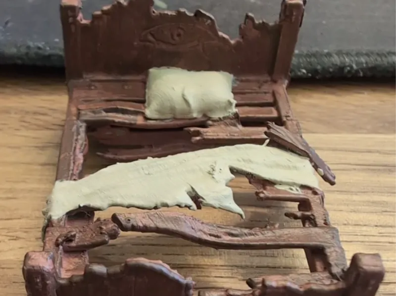 DnD Savras zerstörtes Bett