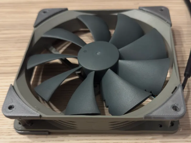 Noctua NF-P14s TPU Bumper (OLD)