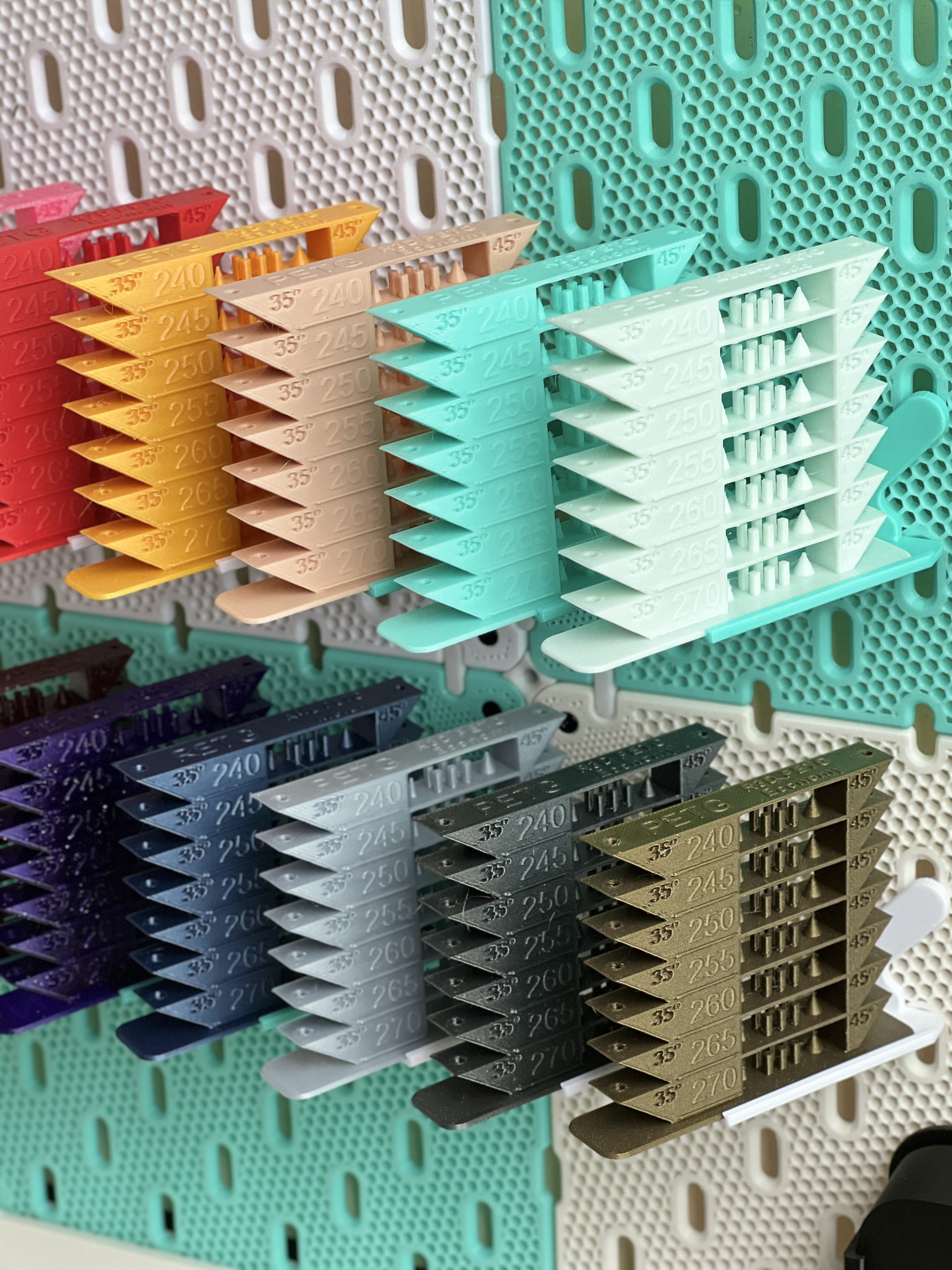 Miniatura 3 do modelo 3D IKEA Skadis 洞洞板温度测试塔展示架