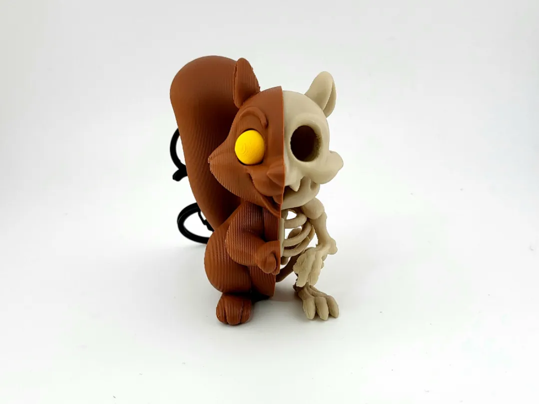 Kawaii Skeleton Squirrel Keychain Animal Keyring by Mad power MakerWorld: Download Free 3D Models - 3D model önizlemesi