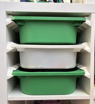 Adapter for IKEA Trofast Boxes into Kallax (V2)