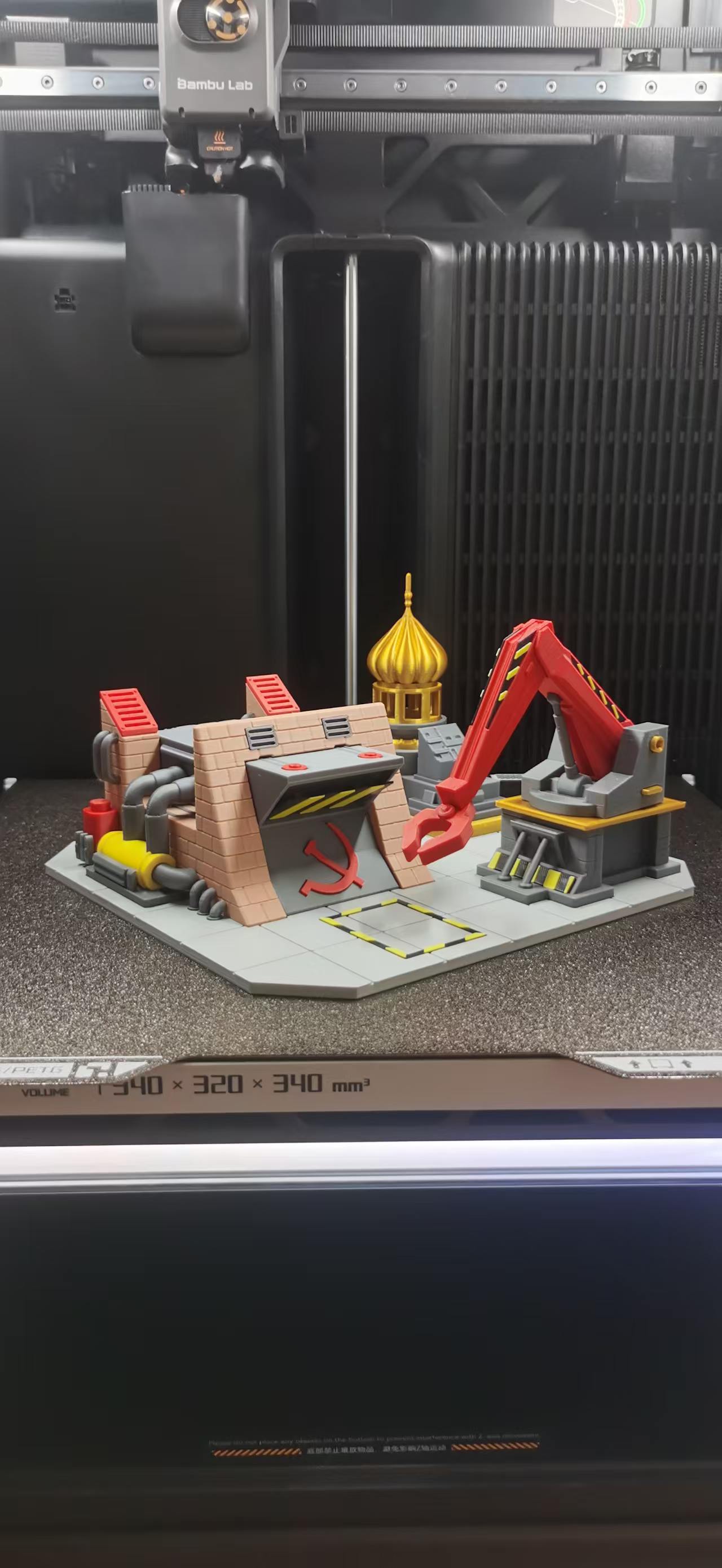 Miniatura 2 do modelo 3D 红警2 苏军基地  苏军建造厂  中国基地