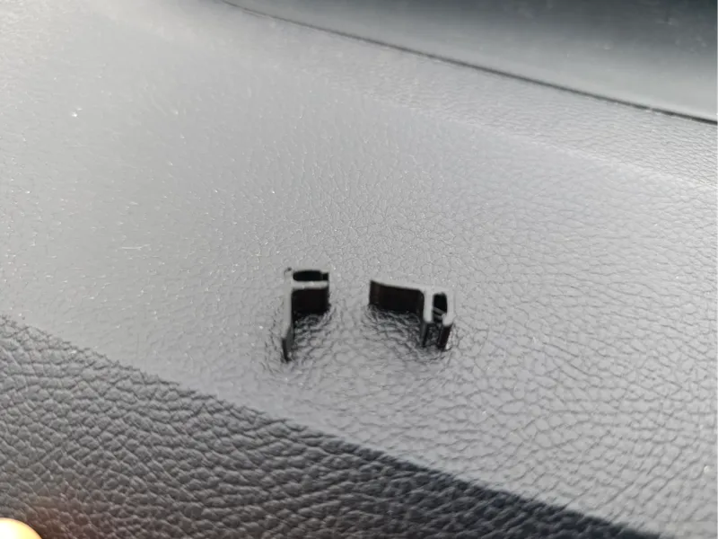 Dashboard Cable Wire Clip for 4x2mm cable