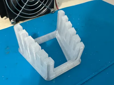 Wire Holder For Soldering