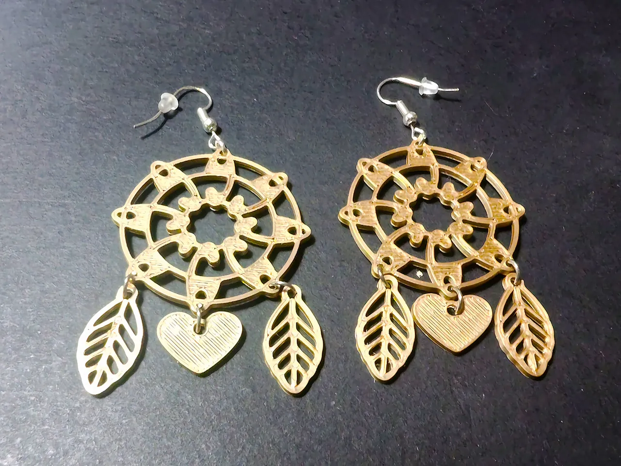 Heartcatcher Earrings view 2