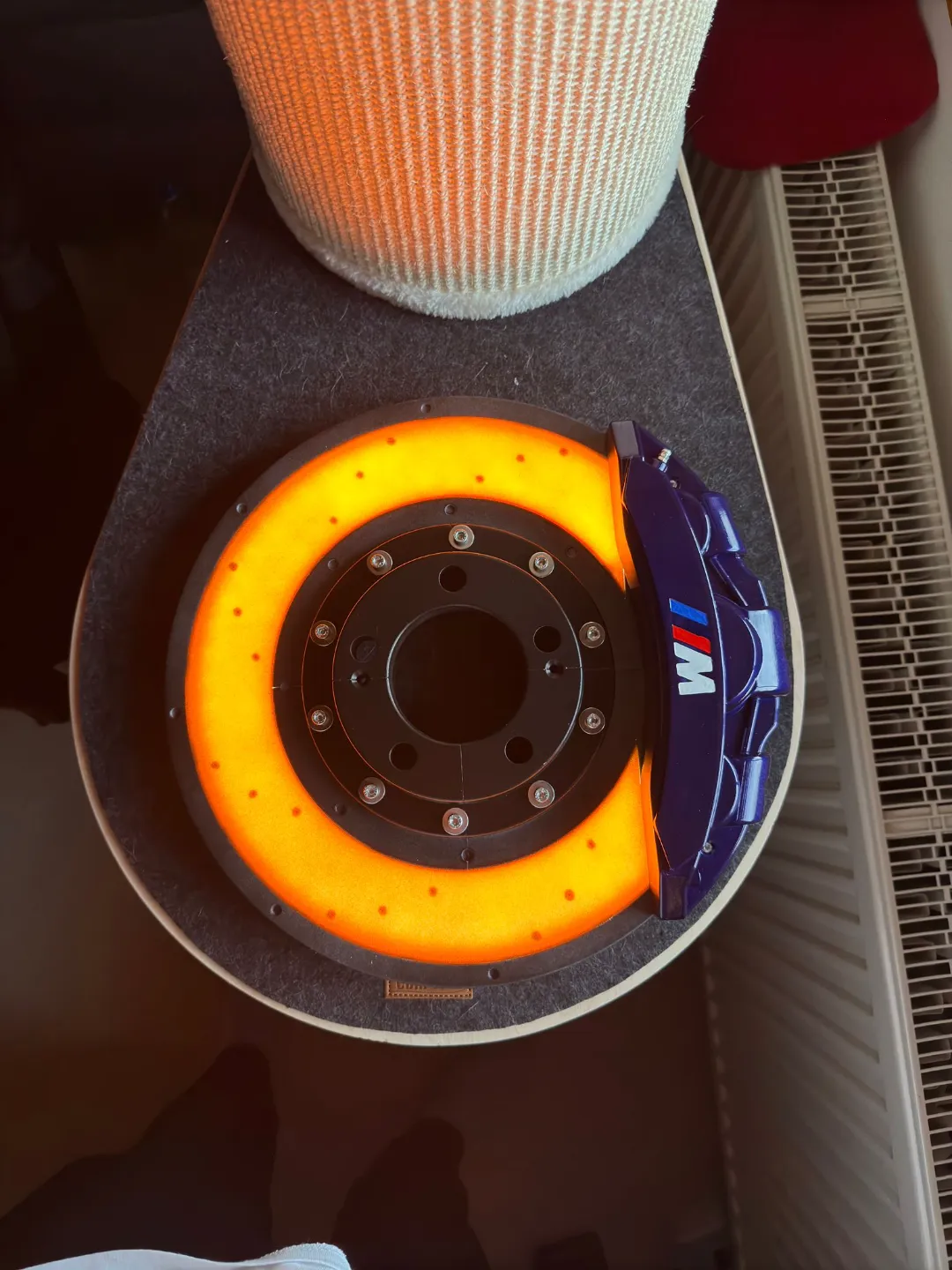 BMW M Bremscheiben Lampe view 3