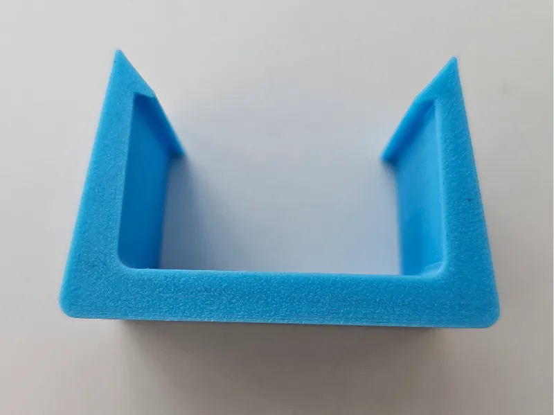 SecuraClip – Outdoor Furniture Connector