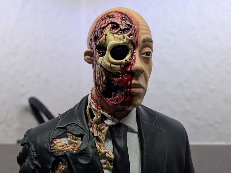 Gus Fring's Final Moments - Iconic Bust