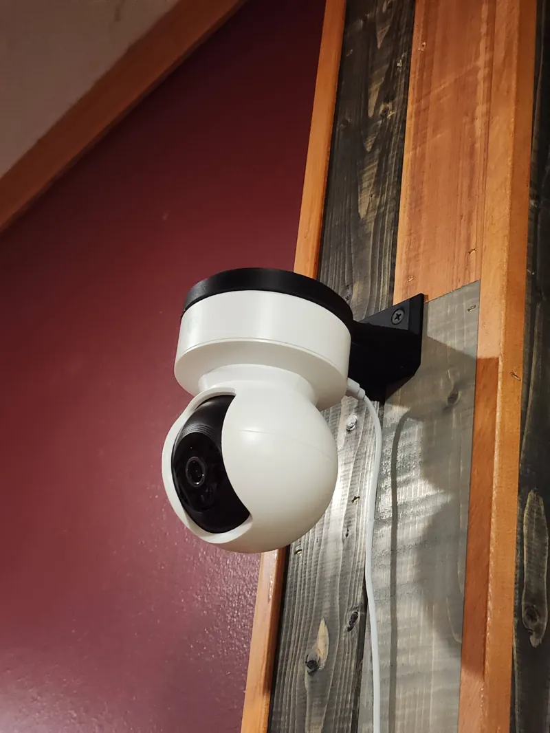 Kasa pan tilt 2k camera wall mount