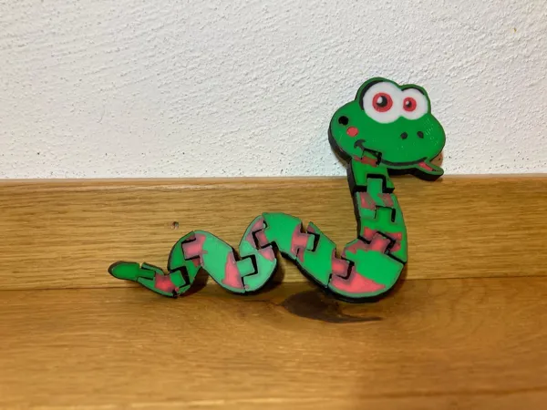 https://makerworld.bblmw.com/makerworld/model/US57651d29379ce7/design/2025-06-21_858c2699c5c7a8.jpg