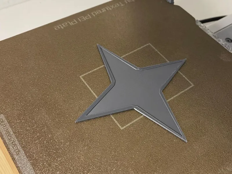 Super fast Ninja shuriken / throwing star