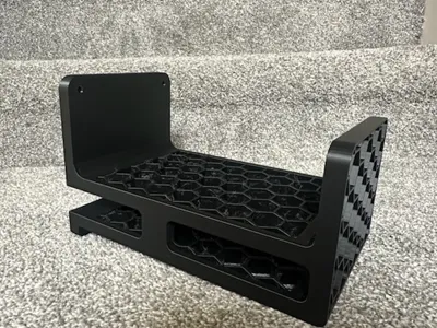 Sturdy Ladder Holder