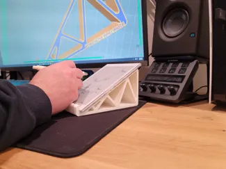 Supernote Nomad Stand - Small Tablet Compatible