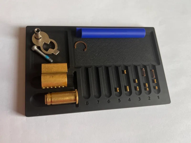Pinning Tray - Left Handed