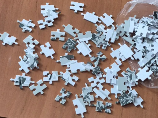 3D Printable Puzzle: Adorable Dog on a Field