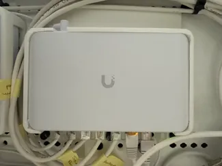 Ubiquiti Switch Lite 8 POE Mount for OnQ Panels