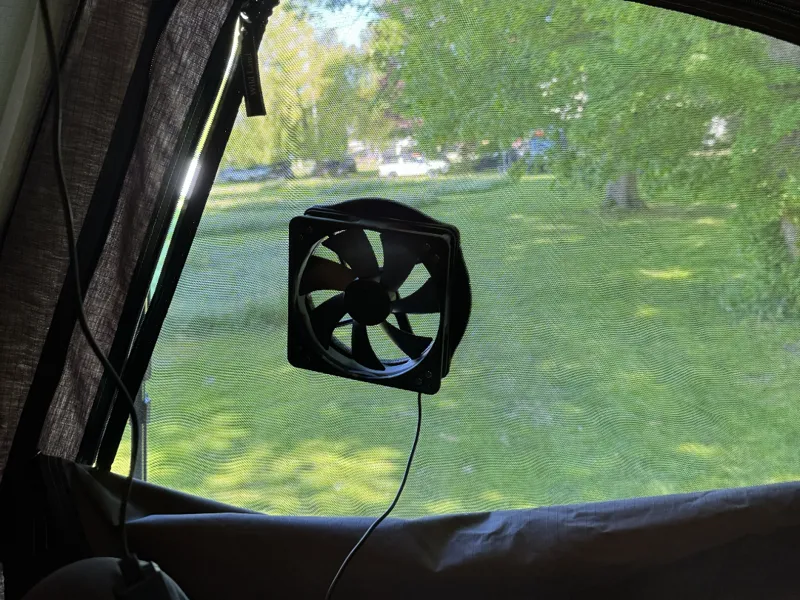 Magnetic 140mm PC Fan Mount for Mosquito Nets