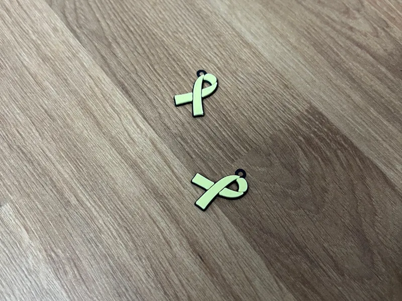 Hostage Ribbon keychain