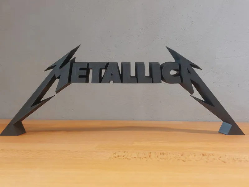 Standing Metallica Logo