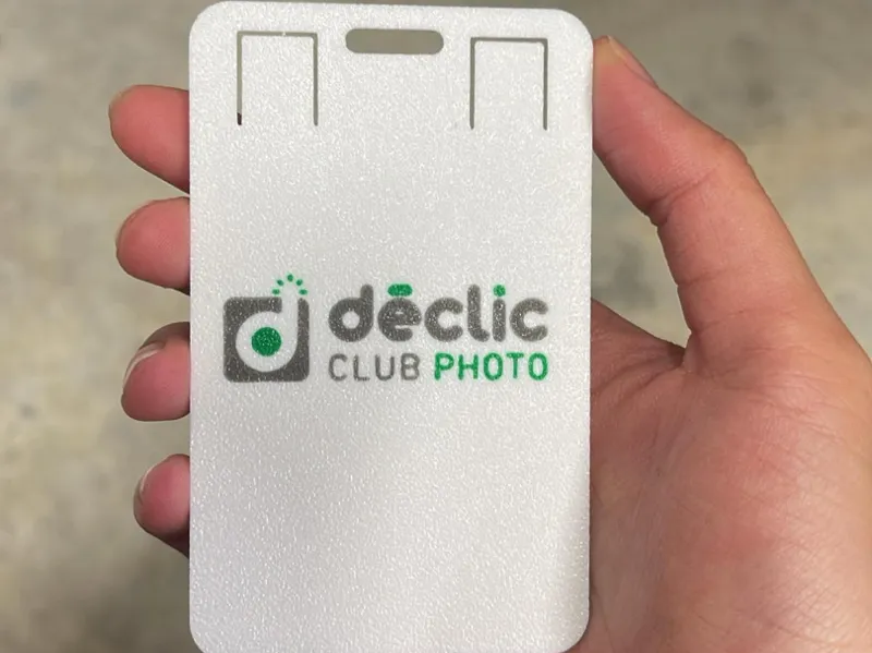 INT card holder DECLIC