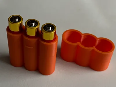 3x AAA Travel Battery Holder v2