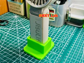 Life7 Stand with charging port