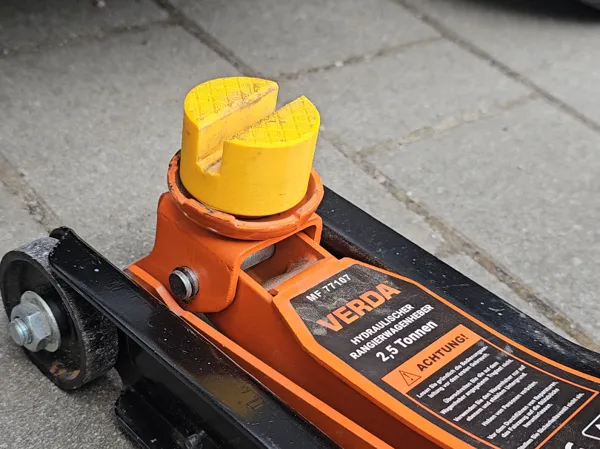 https://makerworld.bblmw.com/makerworld/model/US57a6787212132a/design/2025-05-16_3a963724c64318.jpg