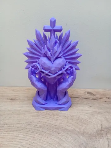 Figura decorativa: Sacred Heart – Low Poly Geometric — vista de referencia 3