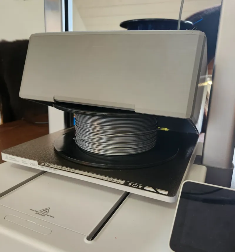 Filament heat box