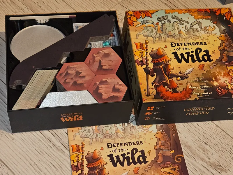 Insert for Defenders of the wild board game