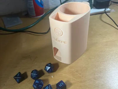 Can holder dice tower