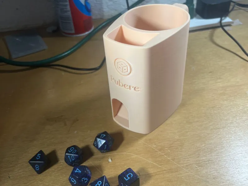 Can holder dice tower