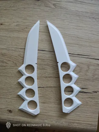 Sarutobi Azuma's Kunai