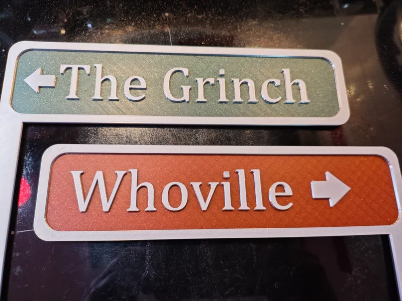 Doortop The Grinch and Whoville Direction Signs