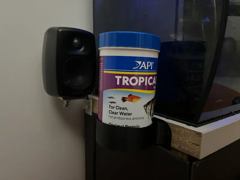 Api Tropical Flake Fish Tank Food Holder