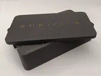 Box + accessories