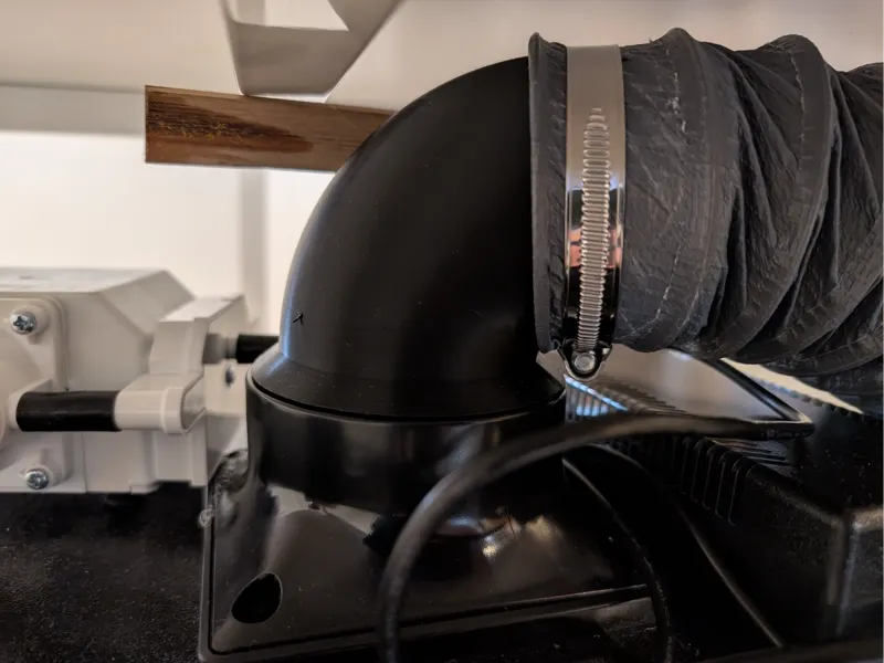 WeCreate Vision Fume Extractor 90° Hose Connector