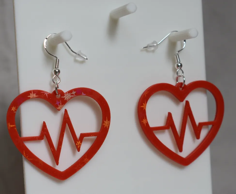Heartbeat earrings view 3