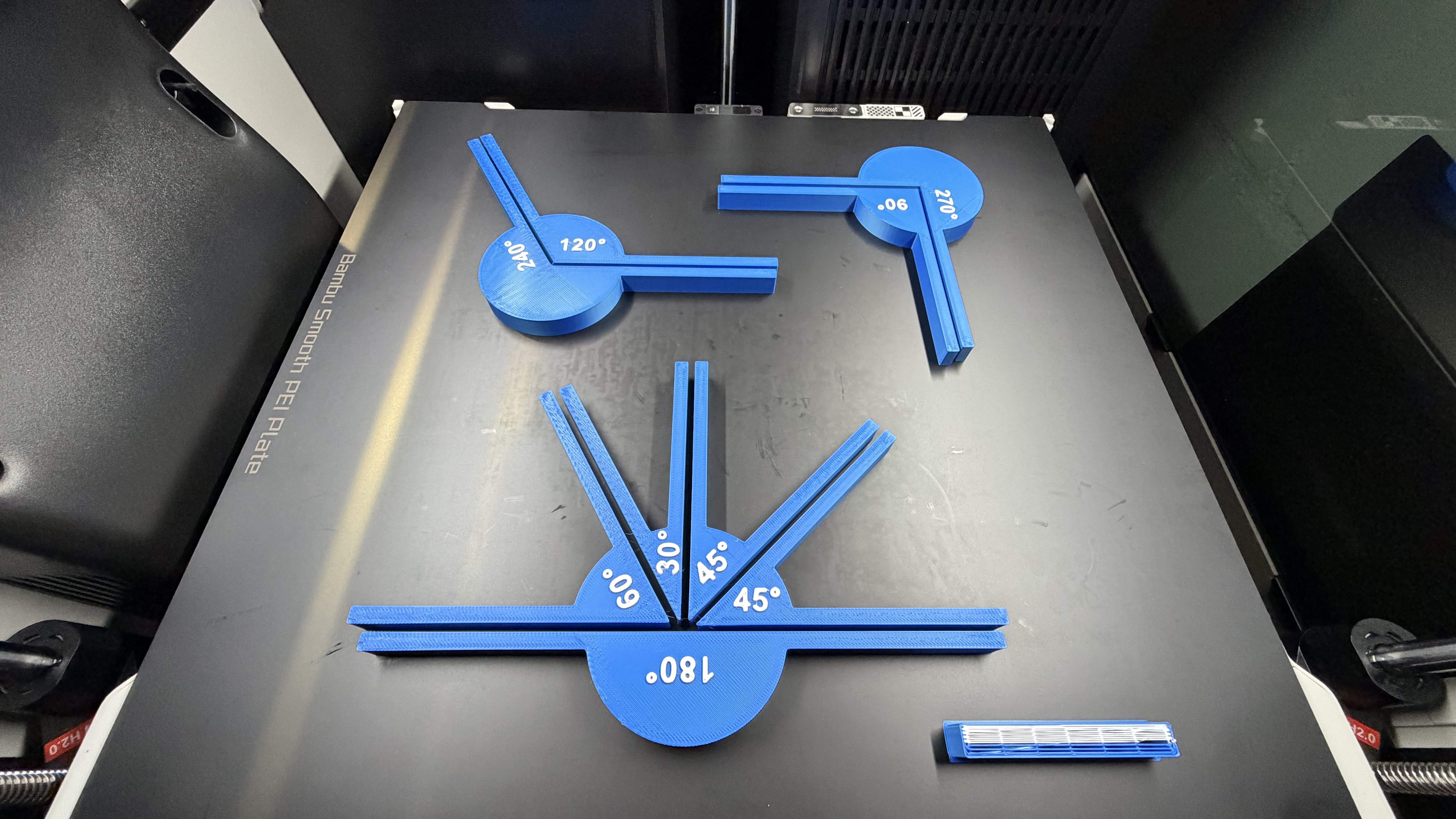 Miniatura 4 do modelo 3D Angles - Math teaching aid